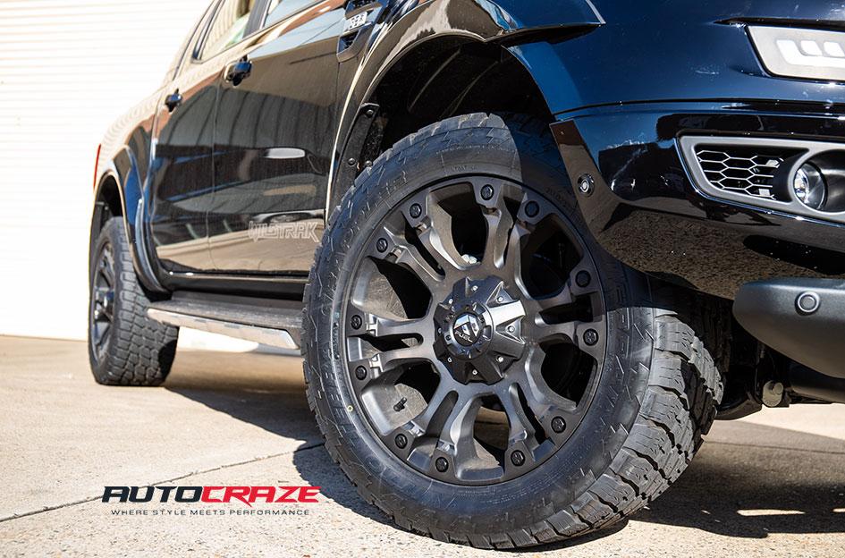 FORD-RANGER-VAPOR-MATTE-BLACK